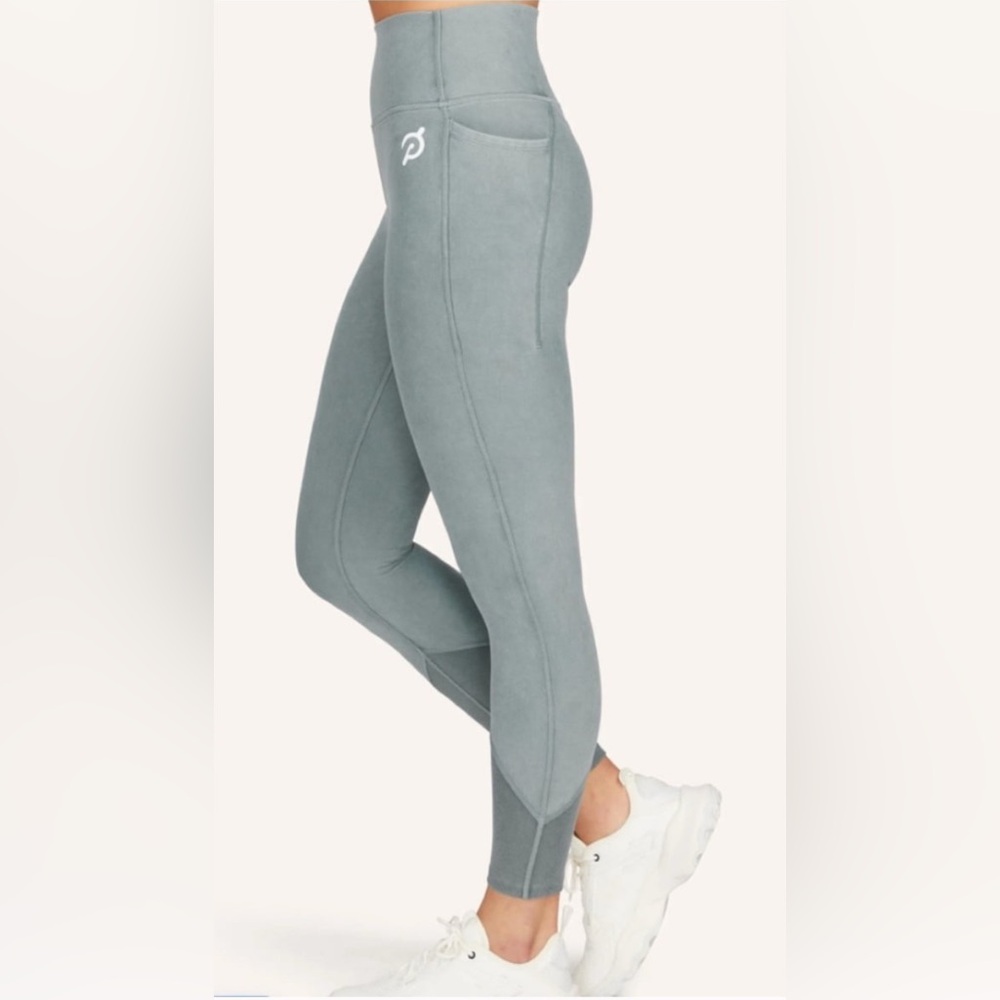 Peloton Mineral Wash HR medium leggings NWT